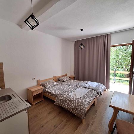 Vila Montana Dobrilovina Bagian luar foto