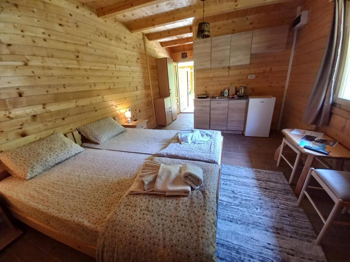 Vila Montana Dobrilovina Bagian luar foto